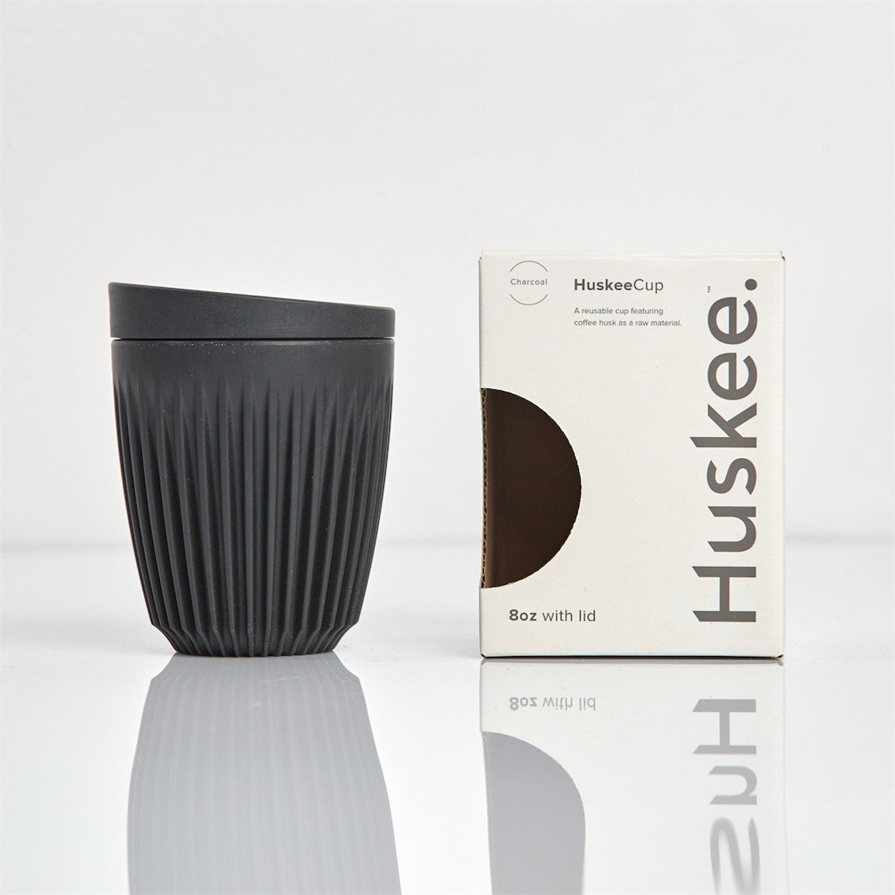 Huskee Cup Medium Zwart Verpakking