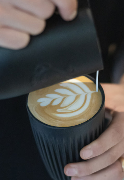 Huskee Cup Black Cappuccino